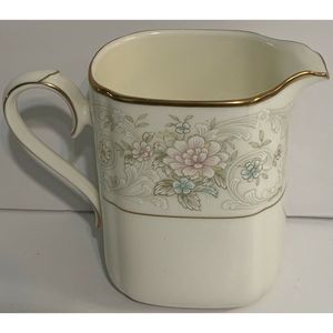 Noritake Bone China #9722 Open Cream Pitcher